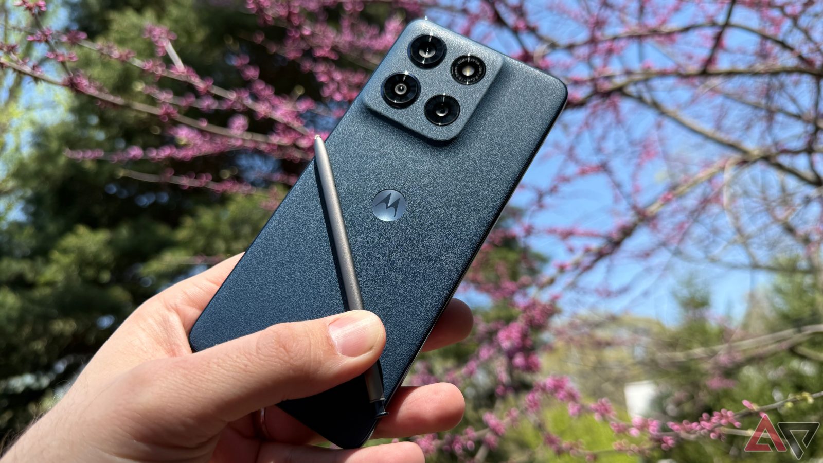 i-love-using-the-moto-g-stylus-2025,-and-now-you-can-get-one-for-$30