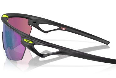 move-over-ray-ban,-oakley-meta-glasses-are-arriving-this-friday