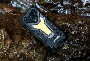 ulefone-armor-34-pro-is-now-available:-projector,-25,500mah-battery-&-a-launch-discount
