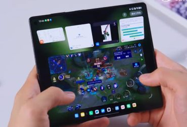 this-wild-‘atomic-workbench’-feature-lets-you-run-five-android-apps-at-once-[video]